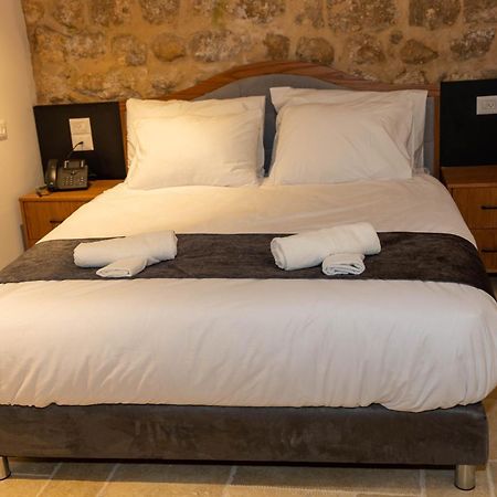 Saint Jacob Hotel Назарет Екстериор снимка